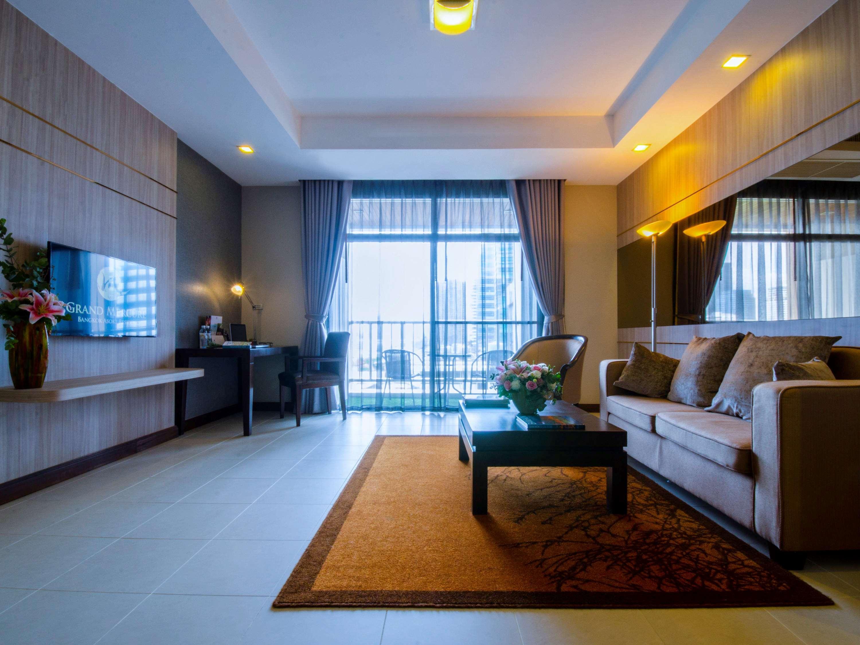 Grand Mercure Bangkok Asoke Residence Esterno foto